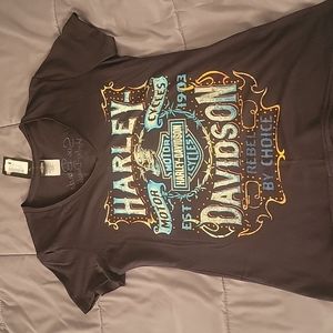 Harley-Davidson v-neck t-shirt.
